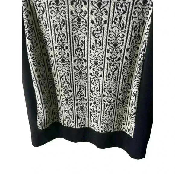 W.G.B by Walter baker Dress Women's Size Textured Floral - Picture 3 of 7